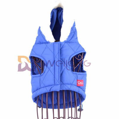 O tafetá poli apto ajustável que alinha o cão bonito veste a roupa estofando do cachorrinho de Xxs do coelho do Pongee azul