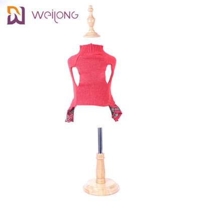 A camiseta tingida fio do cão da manta fez malha o fato da camiseta do vestido do cão de lãs